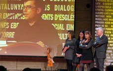 Josep Sucarrats y redacción recogen premio APPEC