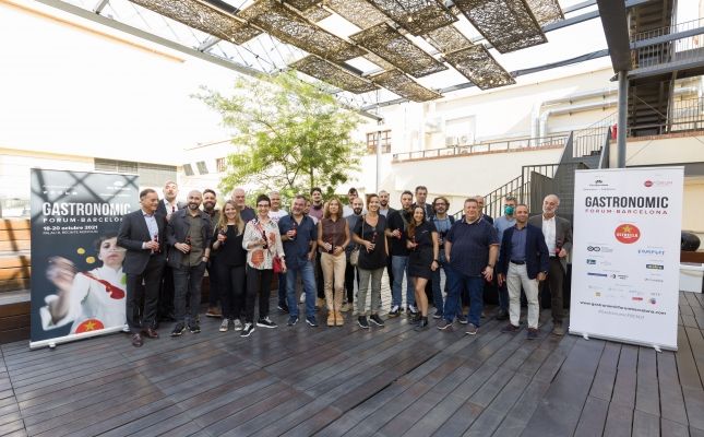 Foto de família a la presentació del Gastronomic Forum Barcelona 2021