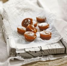 Caramels toffee salats