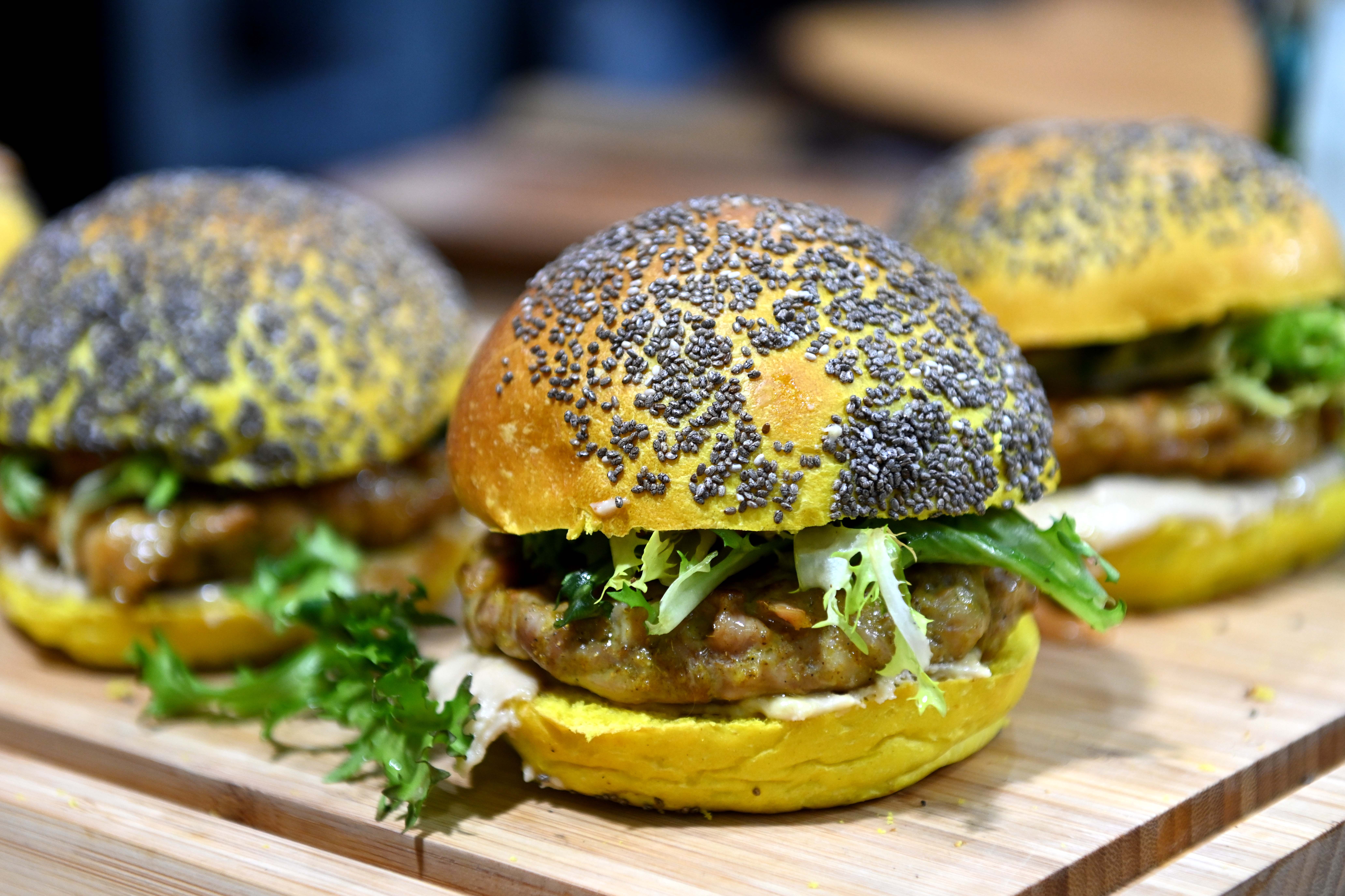 Hamburguesa de pollastre amb espècies