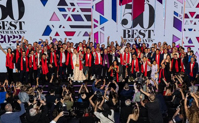 Group Shot   The World's 50 Best Restaurants 2022, sponsored by S.Pellegrino & Acqua Panna