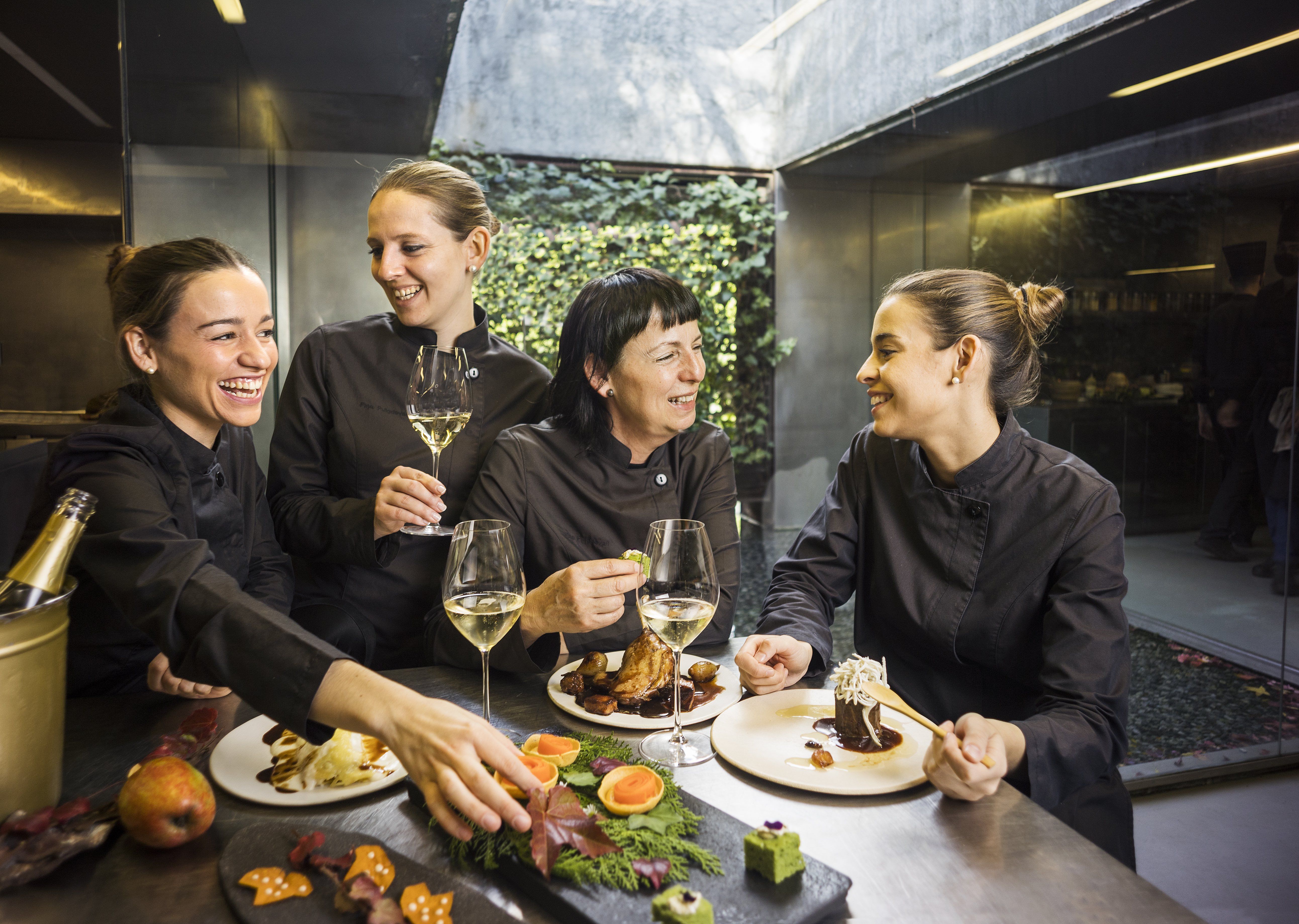 Les Cols, amb Fina Puigdevall i Martina Puigvert al capdavant, entra a la llista per primera vegada