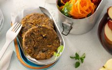 Hamburguesa de soja verda i bolets