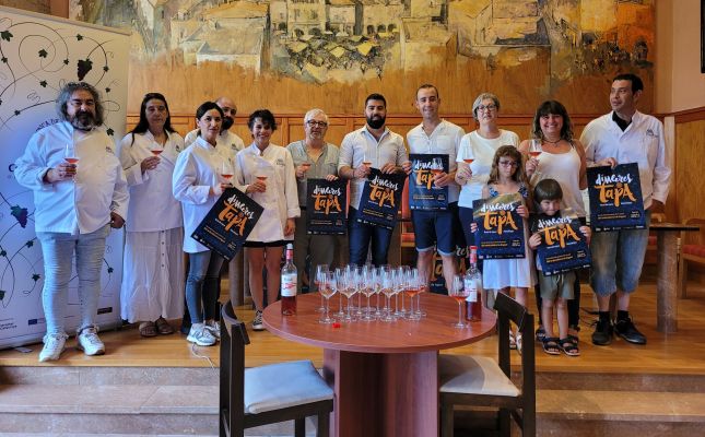 Alguns dels restauradors que participen al Dimecres Tapa d'aquest 2023