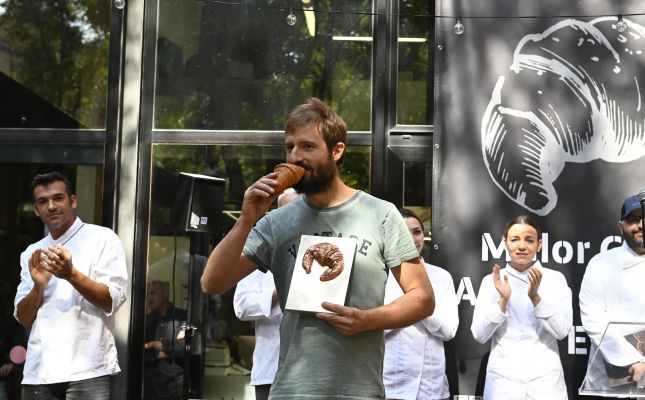 El guardador Gil Prat i Parcet amb un croissant