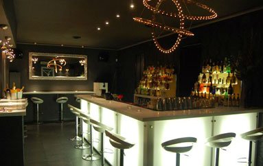 Why Not Cocktail Bar