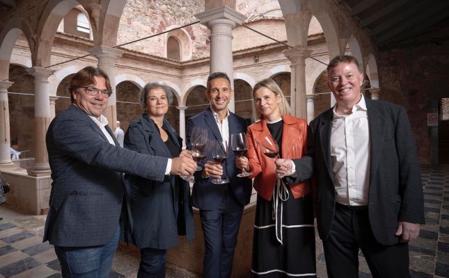 Els responsables del celler durant la celebració