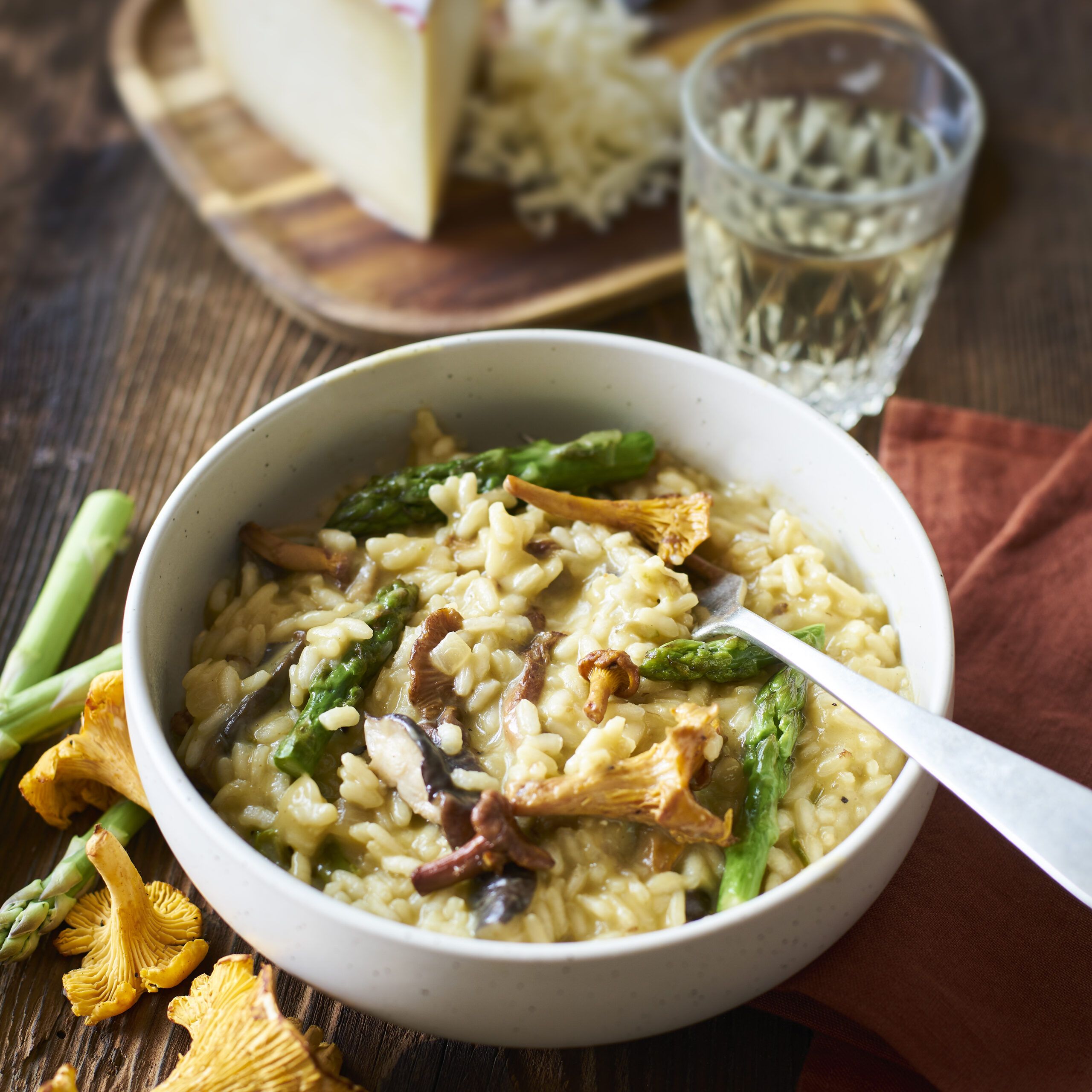 Risotto amb formatge Cadí Urgèlia DOP, espàrrecs i bolets