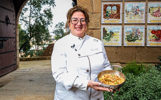 Mercè Prado amb el suquet de pop roquer del Pòsit