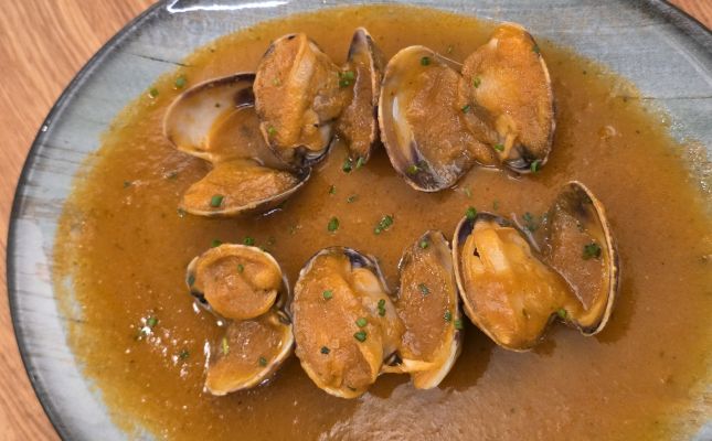 Cloïsses a la marinera de 5 Hermanos