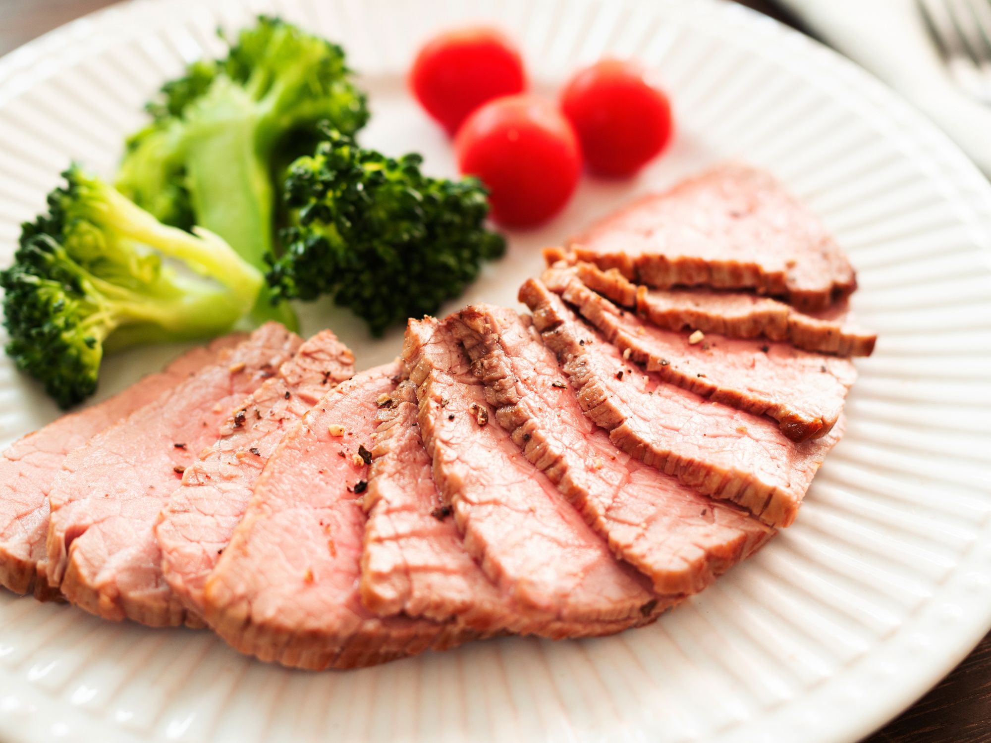 Tall rodó de tonyina rostit