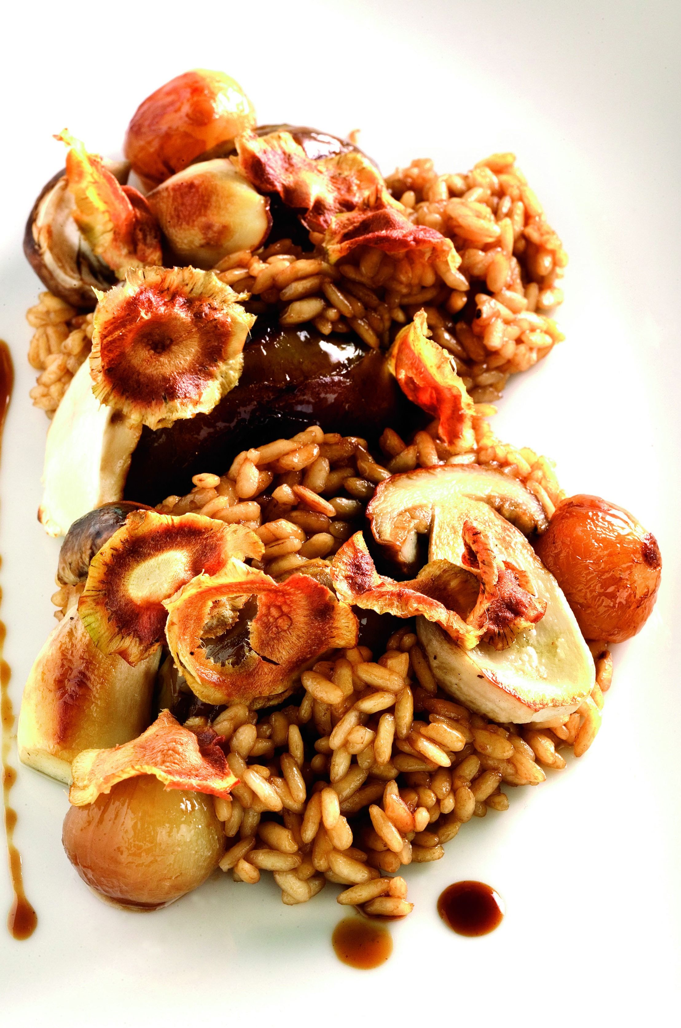 Arròs amb carxofes i ceps