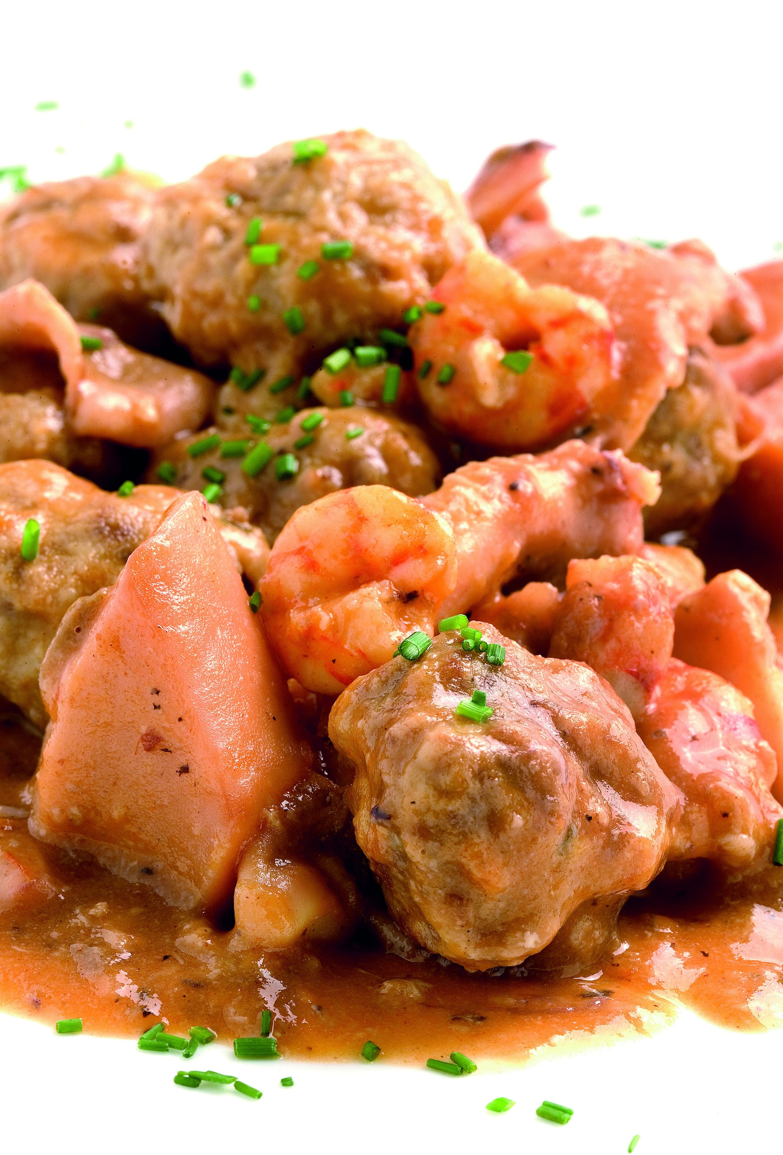 Mandonguilles amb sípia i gambes