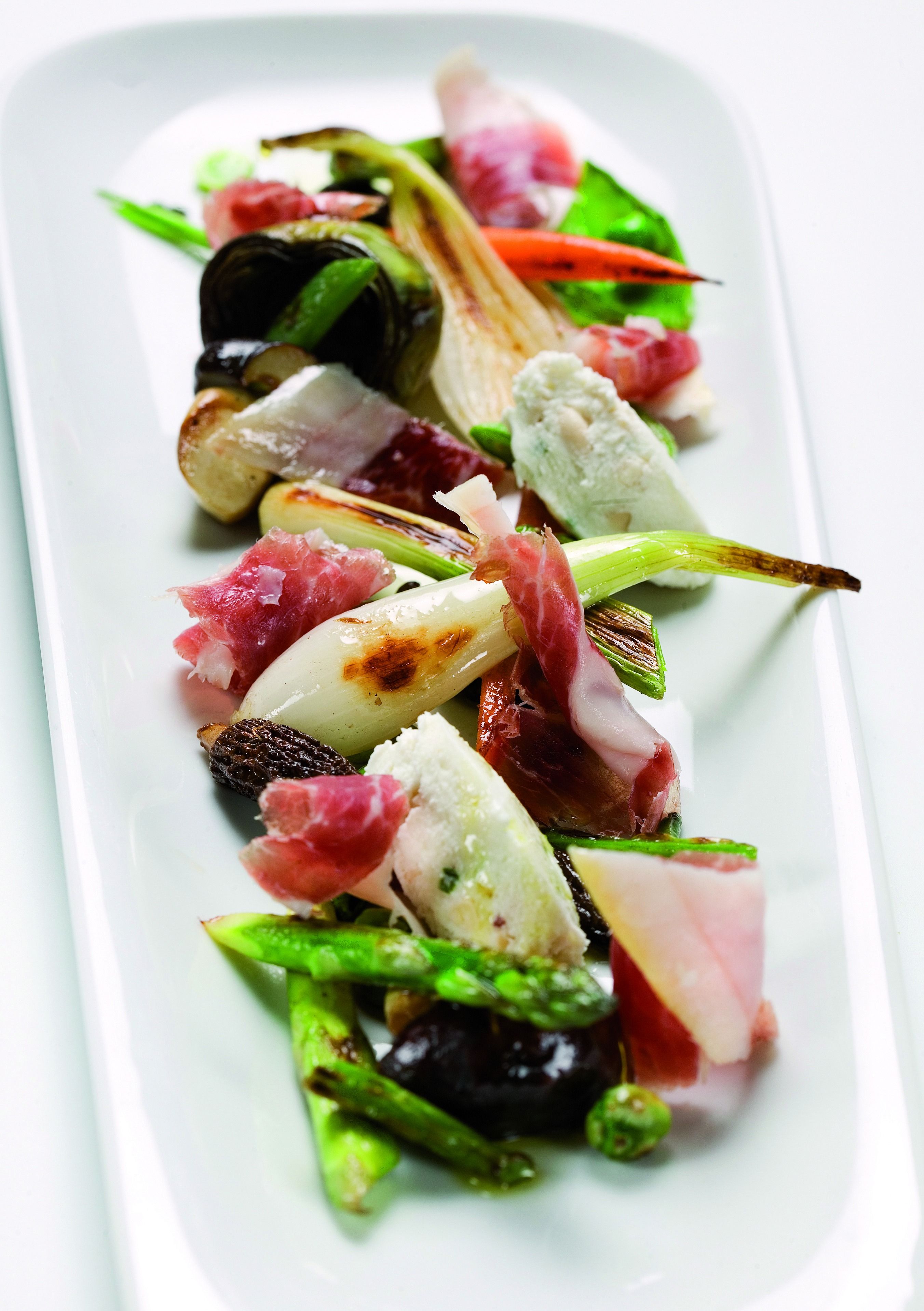 Verdures a la cocota amb pernil i recuit de drap