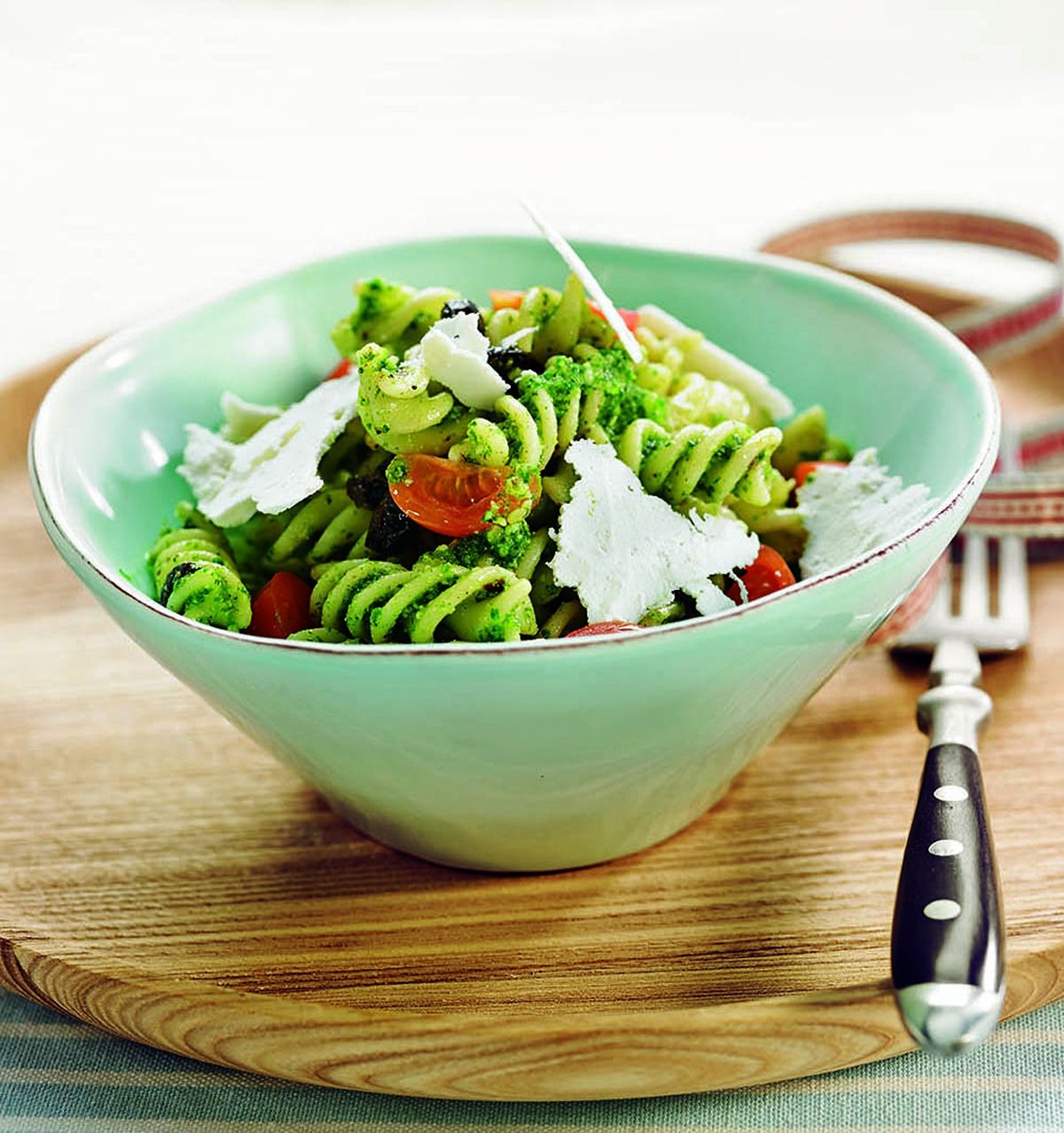 Amanida de pasta amb olives