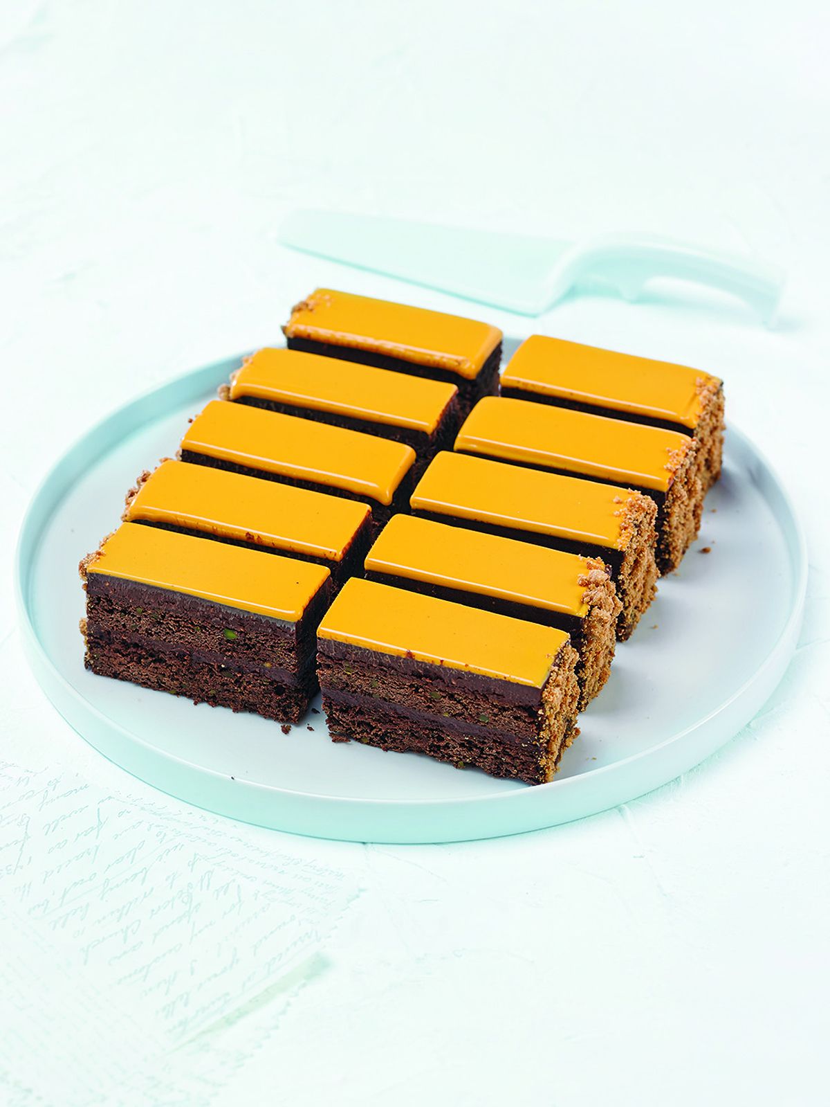 Brownie de pistacho con albaricoque (1)