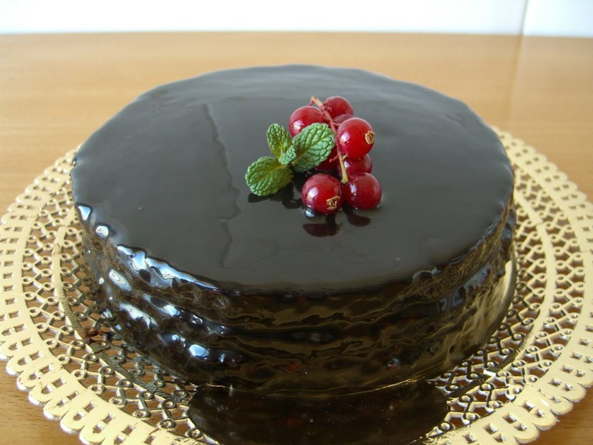 Bescuit amb glaça de xocolata