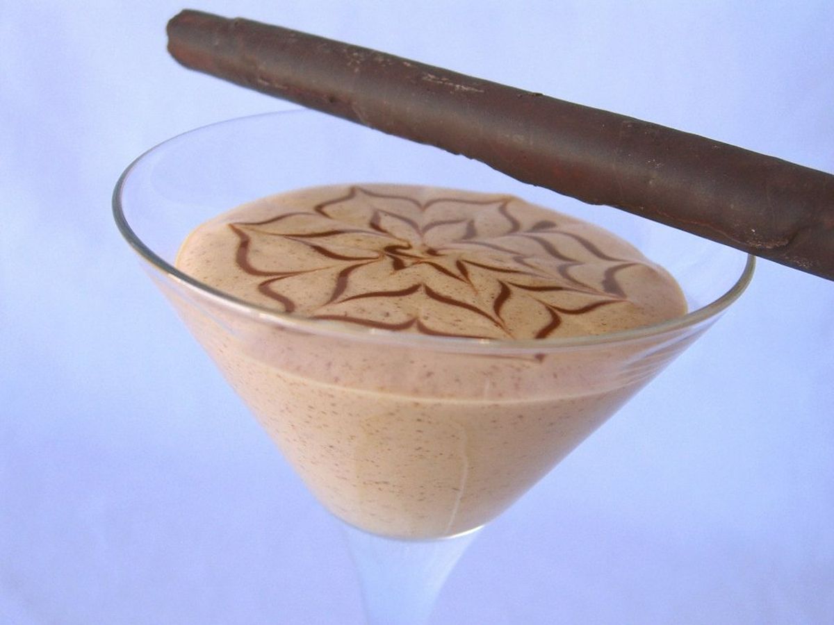 Mousse d’avellanes i almívar de llet