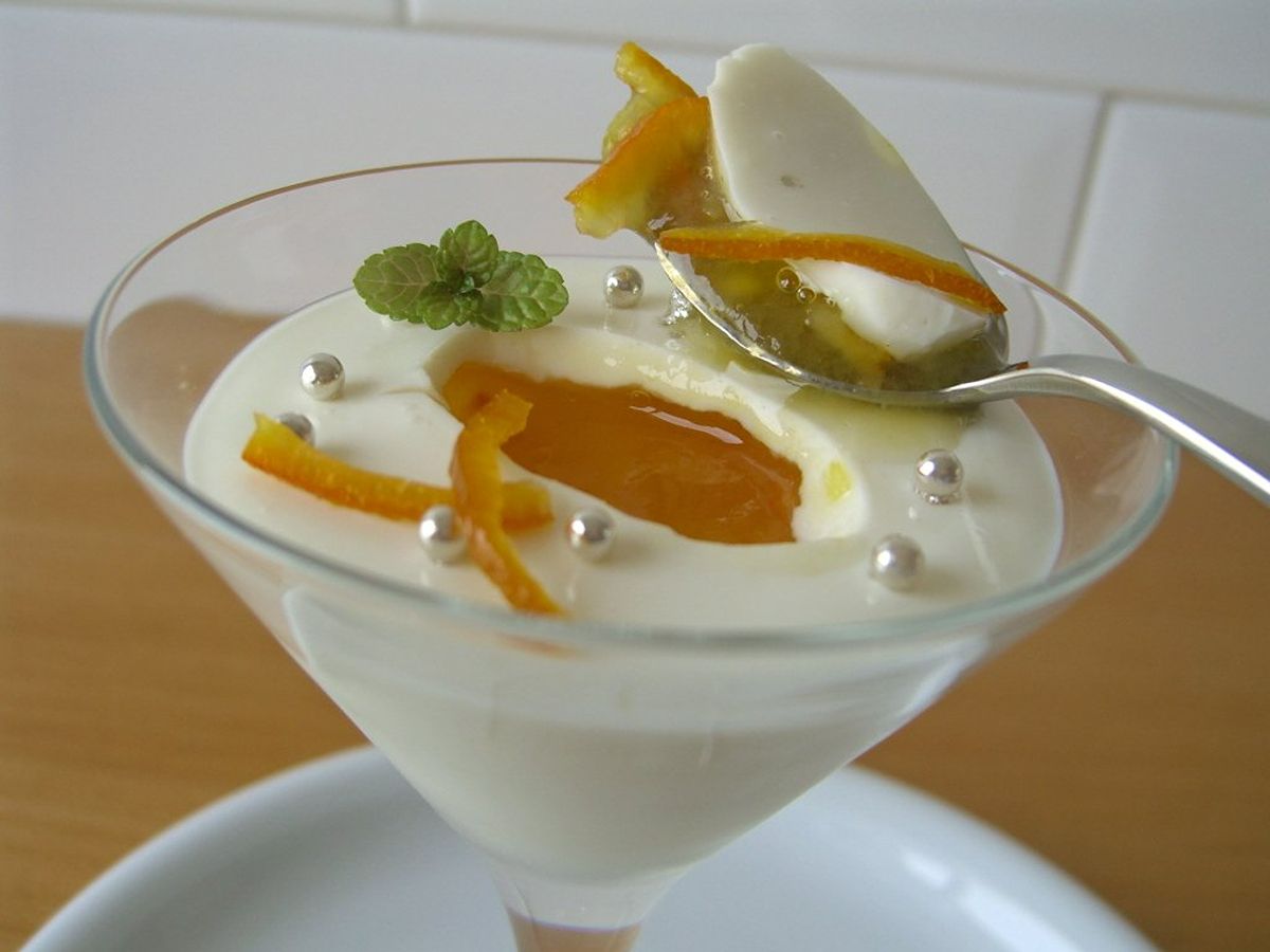 Pannacotta light de iogurt amb sorpresa de taronja