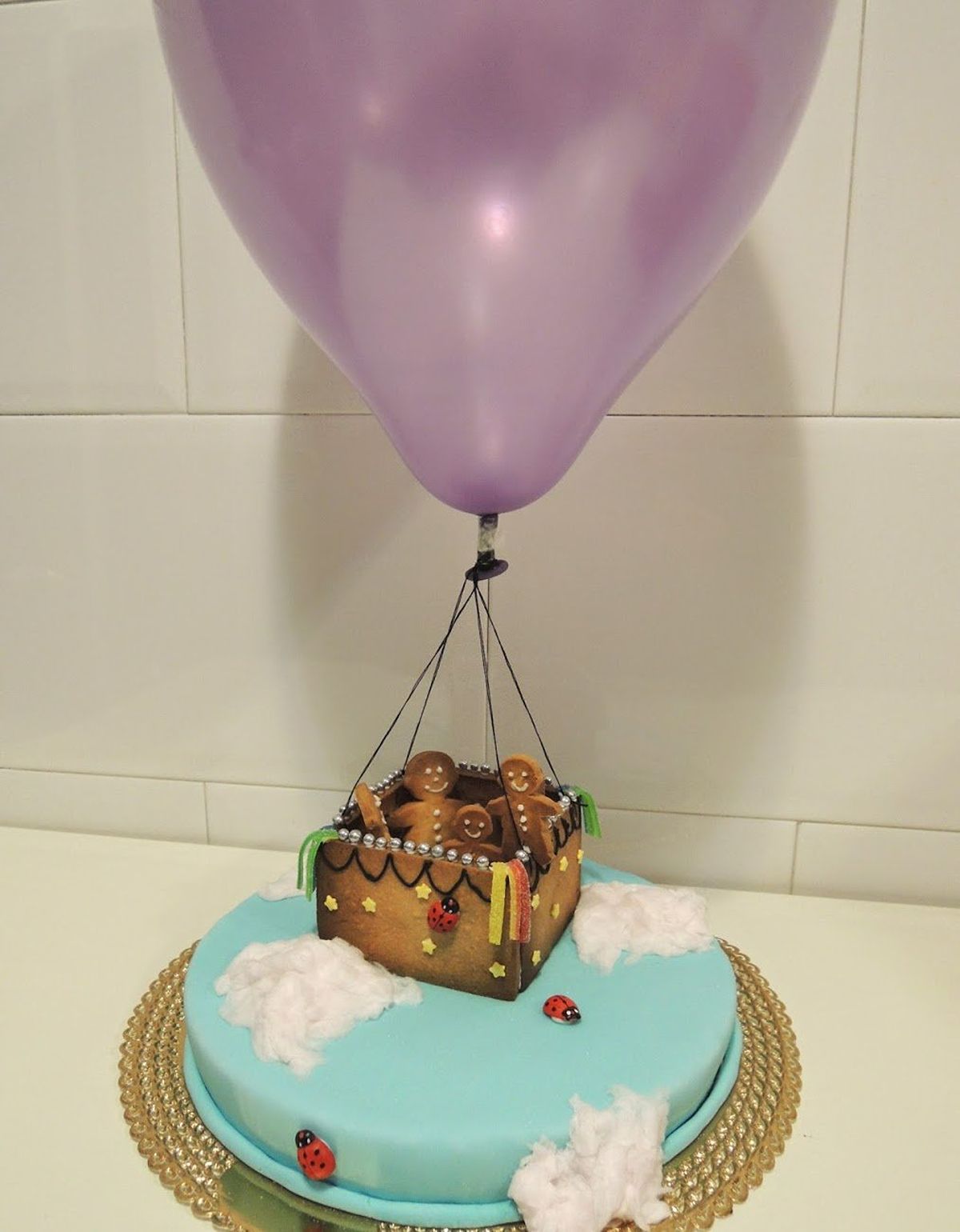 Pastís "anem en globus"