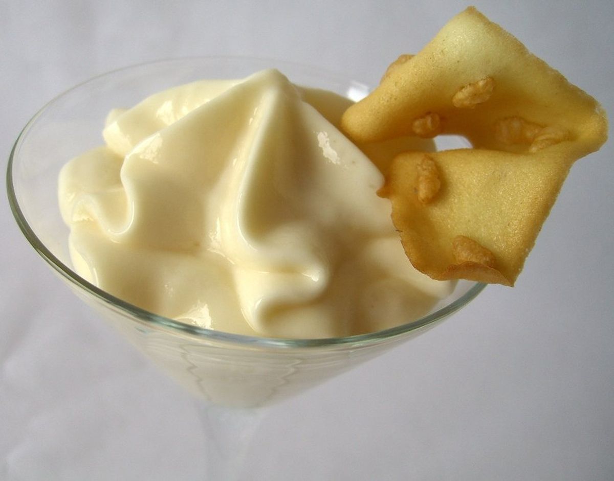 Escuma d’arròs amb llet i teula d’arròs inflat