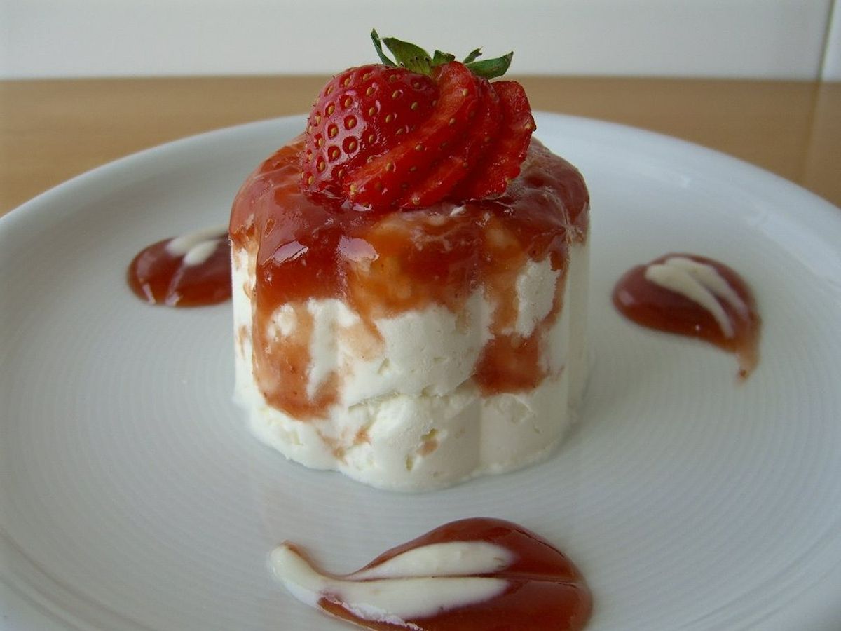 Gelat de iogurt grec i maduixes