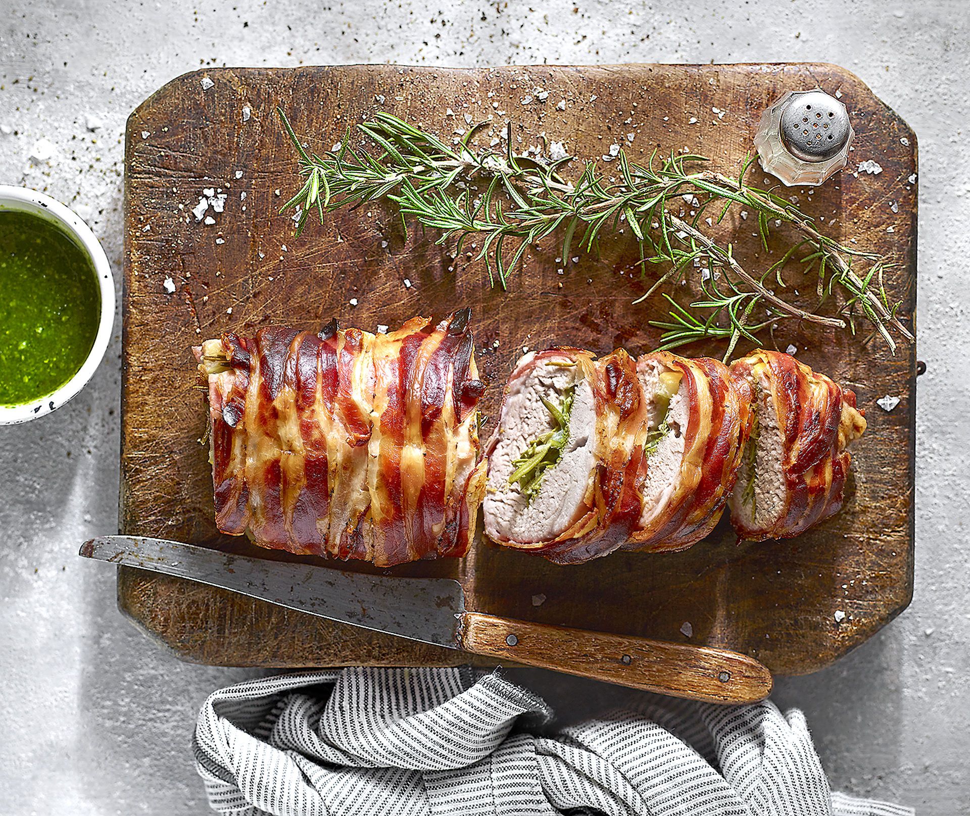 Llom de porc rostit amb romaní