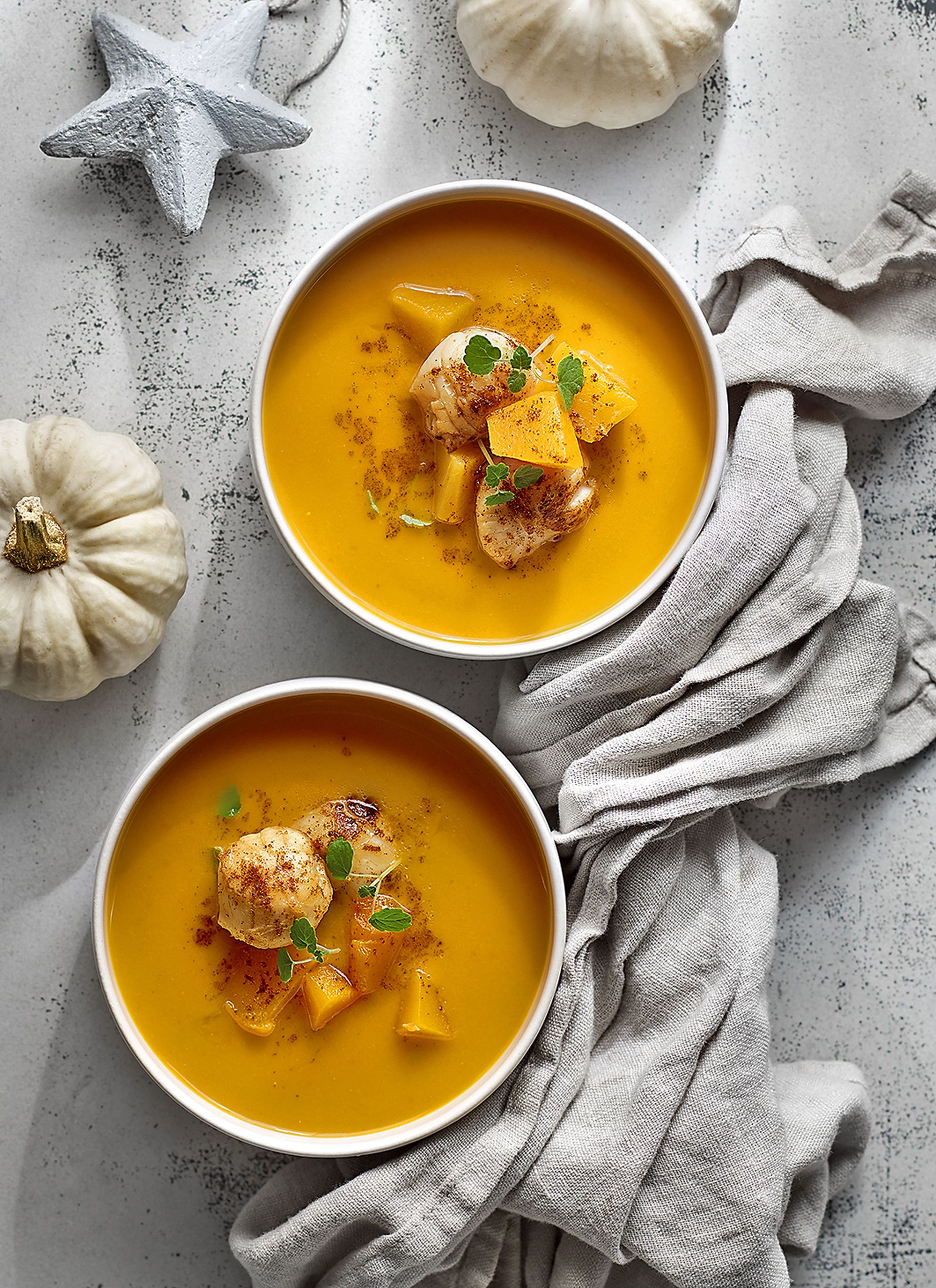 Crema de carbassa de rabequet amb vieires