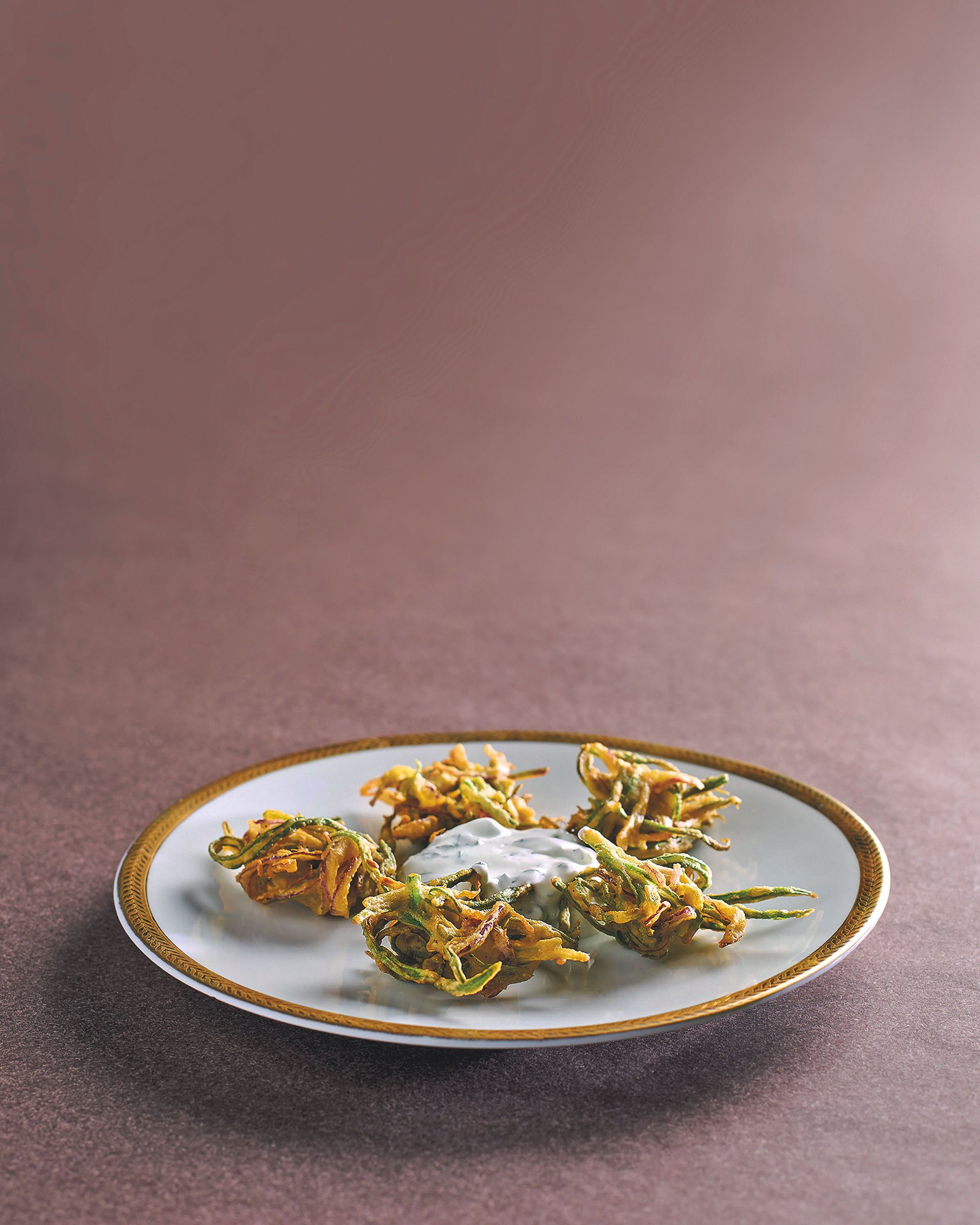 'Pakora' de verdures amb salsa de iogurt