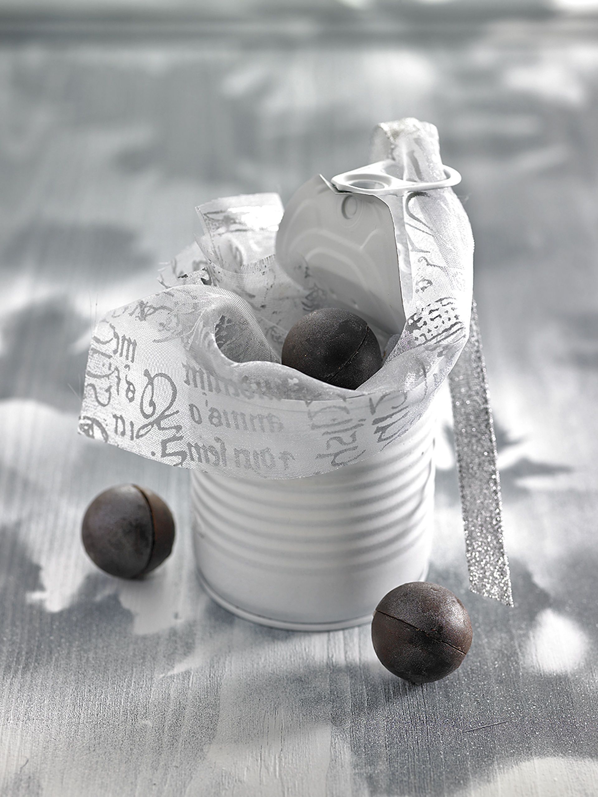 Bombó de xocolata farcit d'aiguardent de gerds