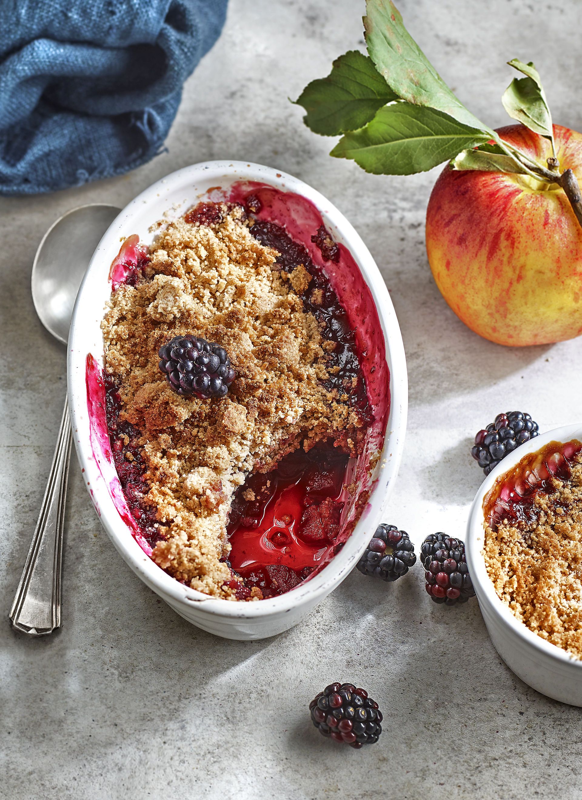 'Crumble' de mores i poma