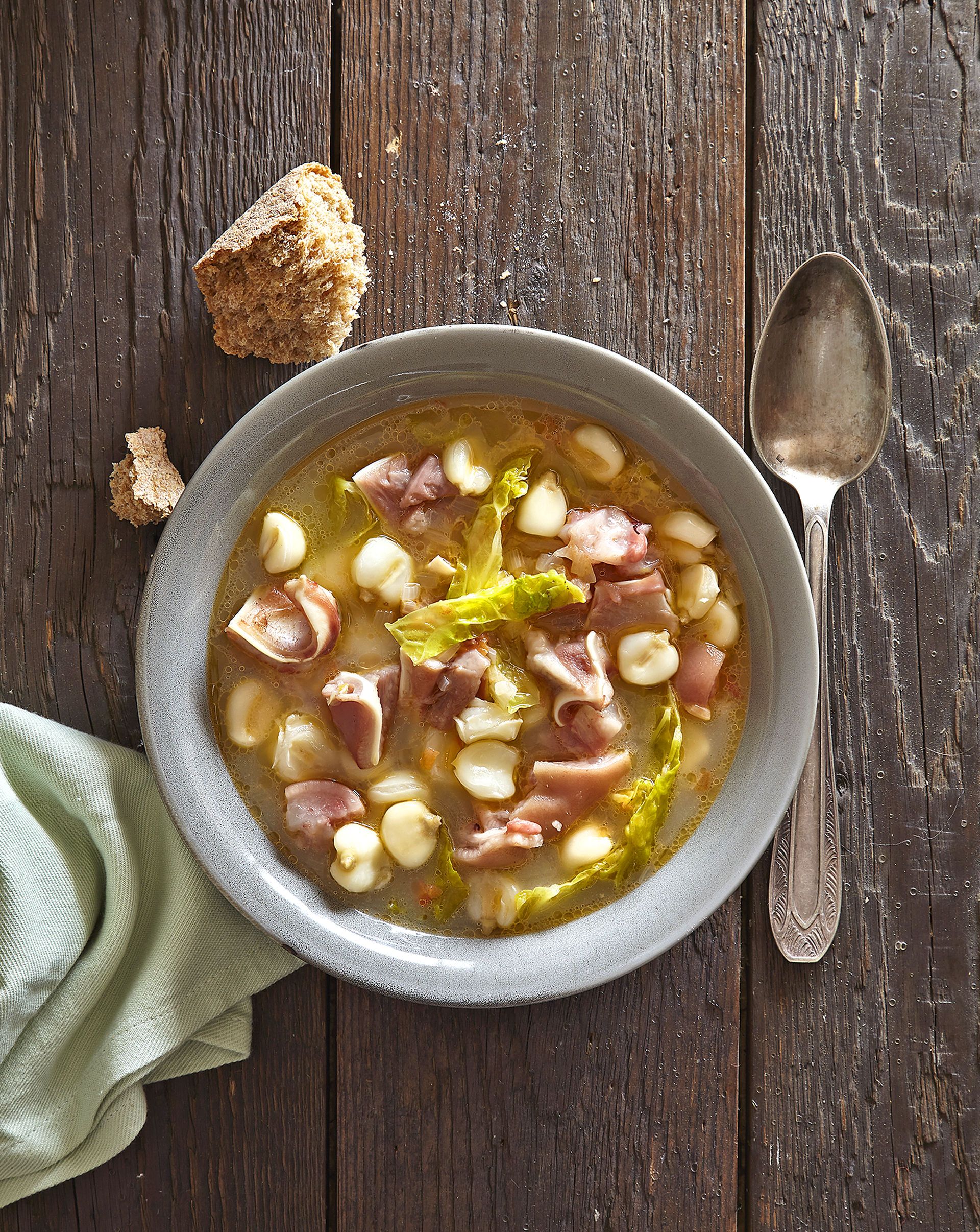 Escudella de blat de moro escairat