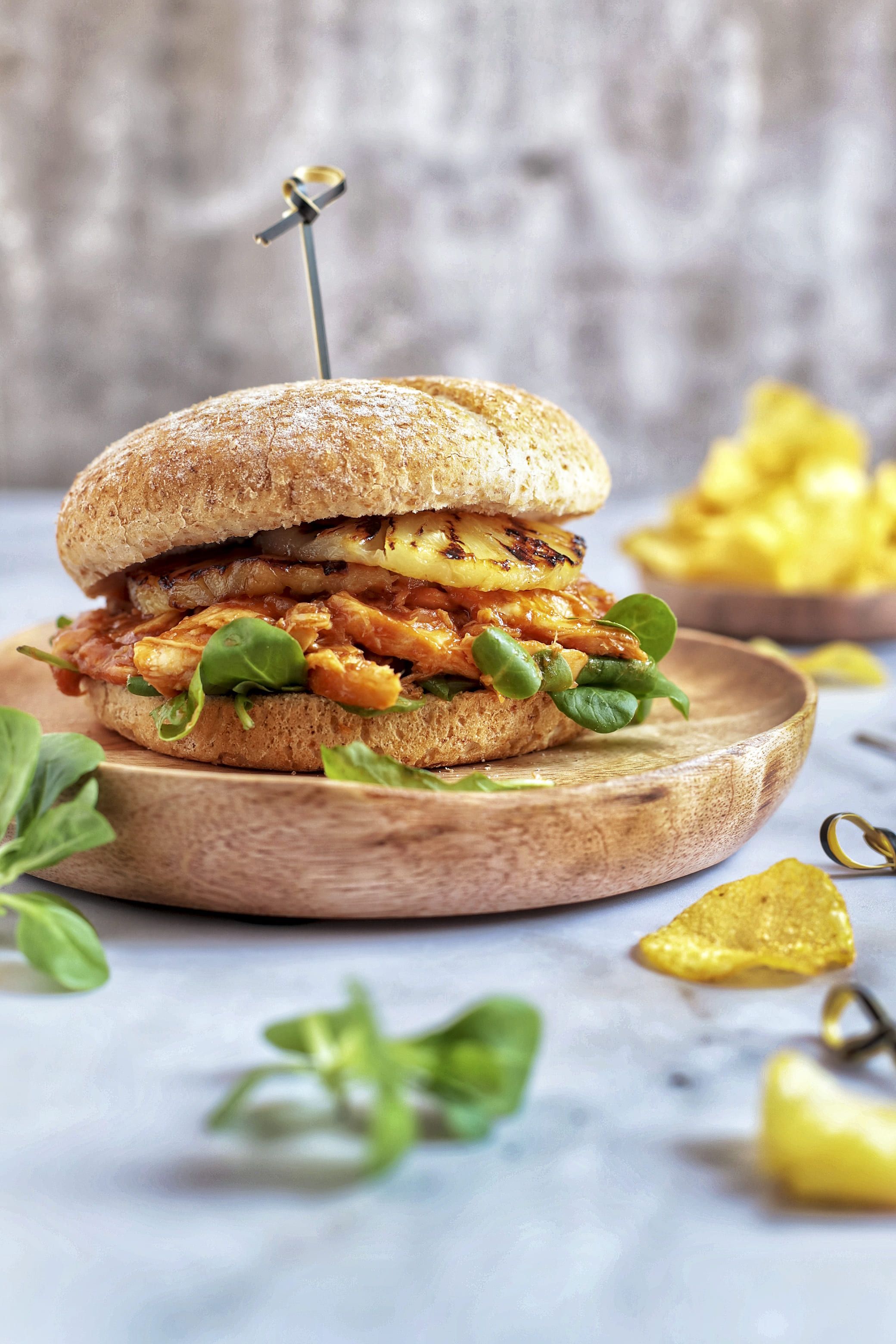 Entrepà de pollastre a l’ast amb pinya