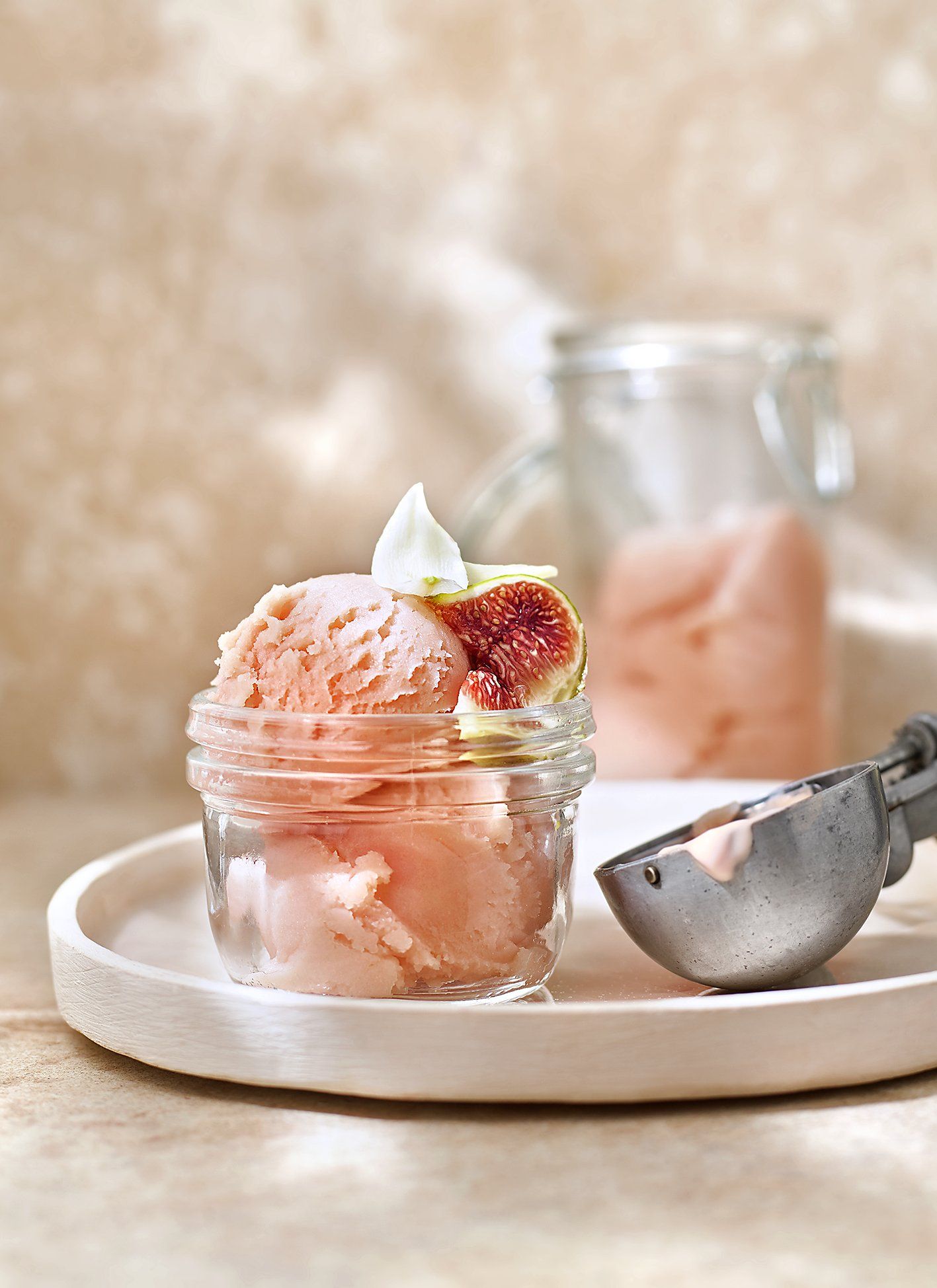 Sorbet de figues, figues de moro i xarop de fulles de figuera