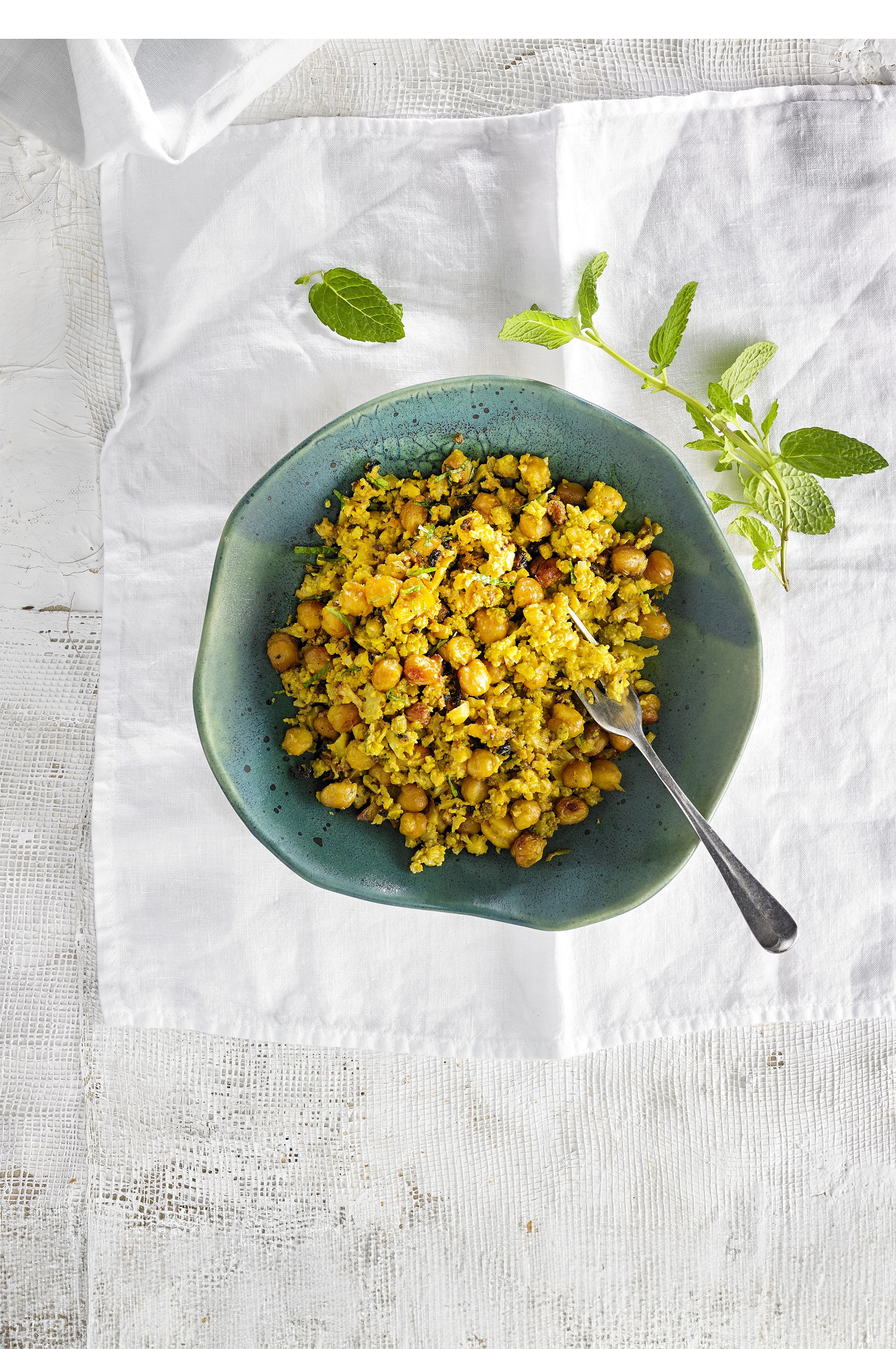 curry de cuscus de coliflor y garbazos heco al horno con leche de coco RTCJ