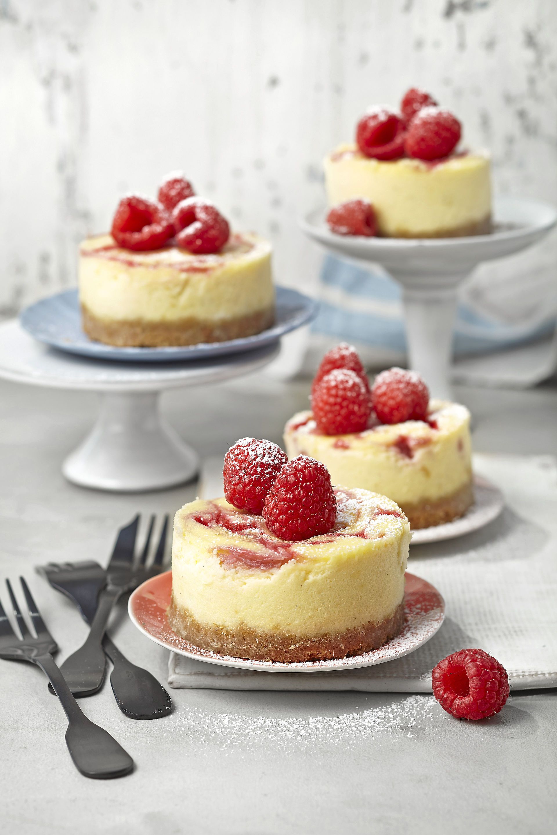 Pastissets de mató de Montserrat amb gerds