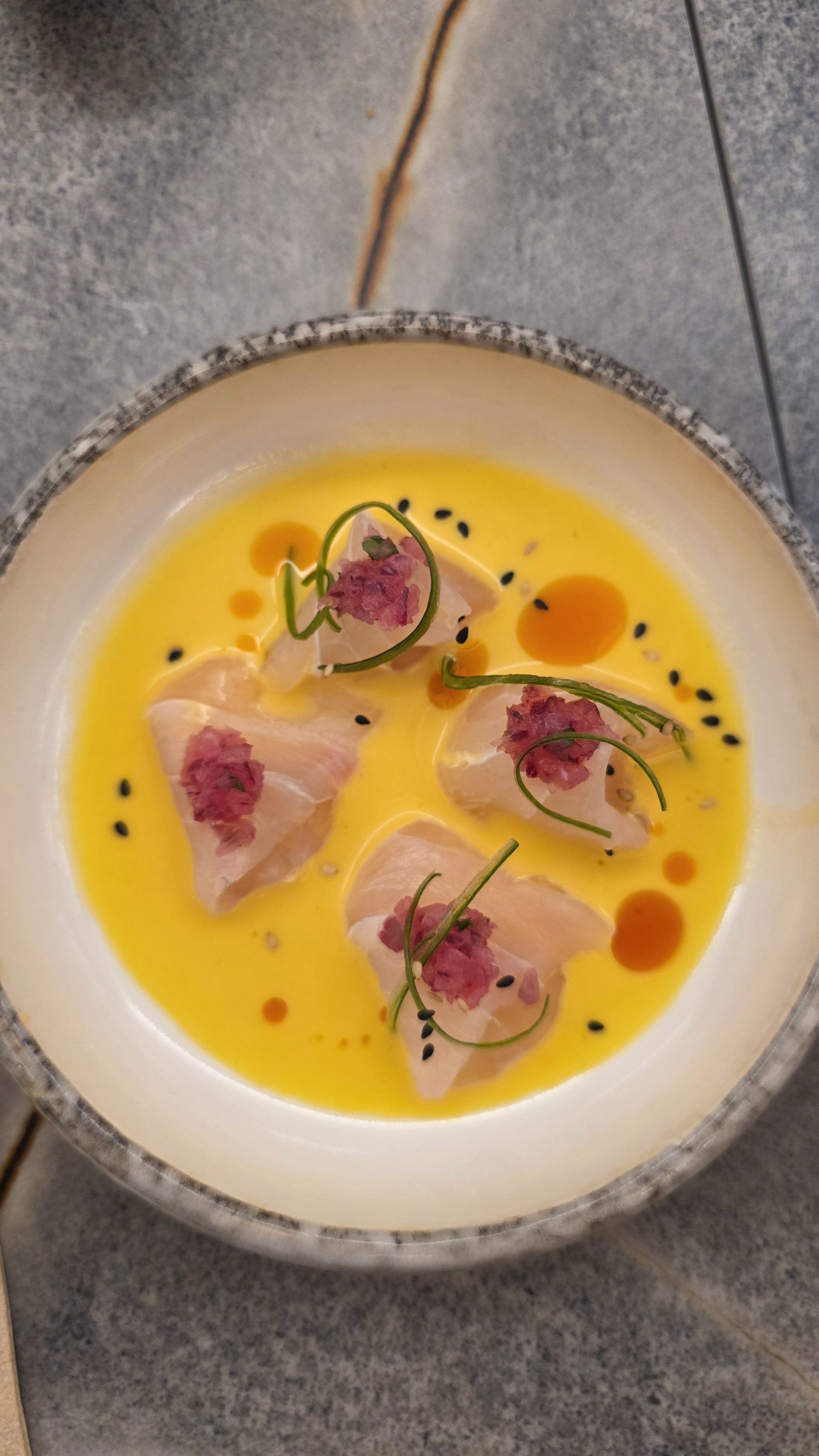 Plat elaborat al restaurant Tinku