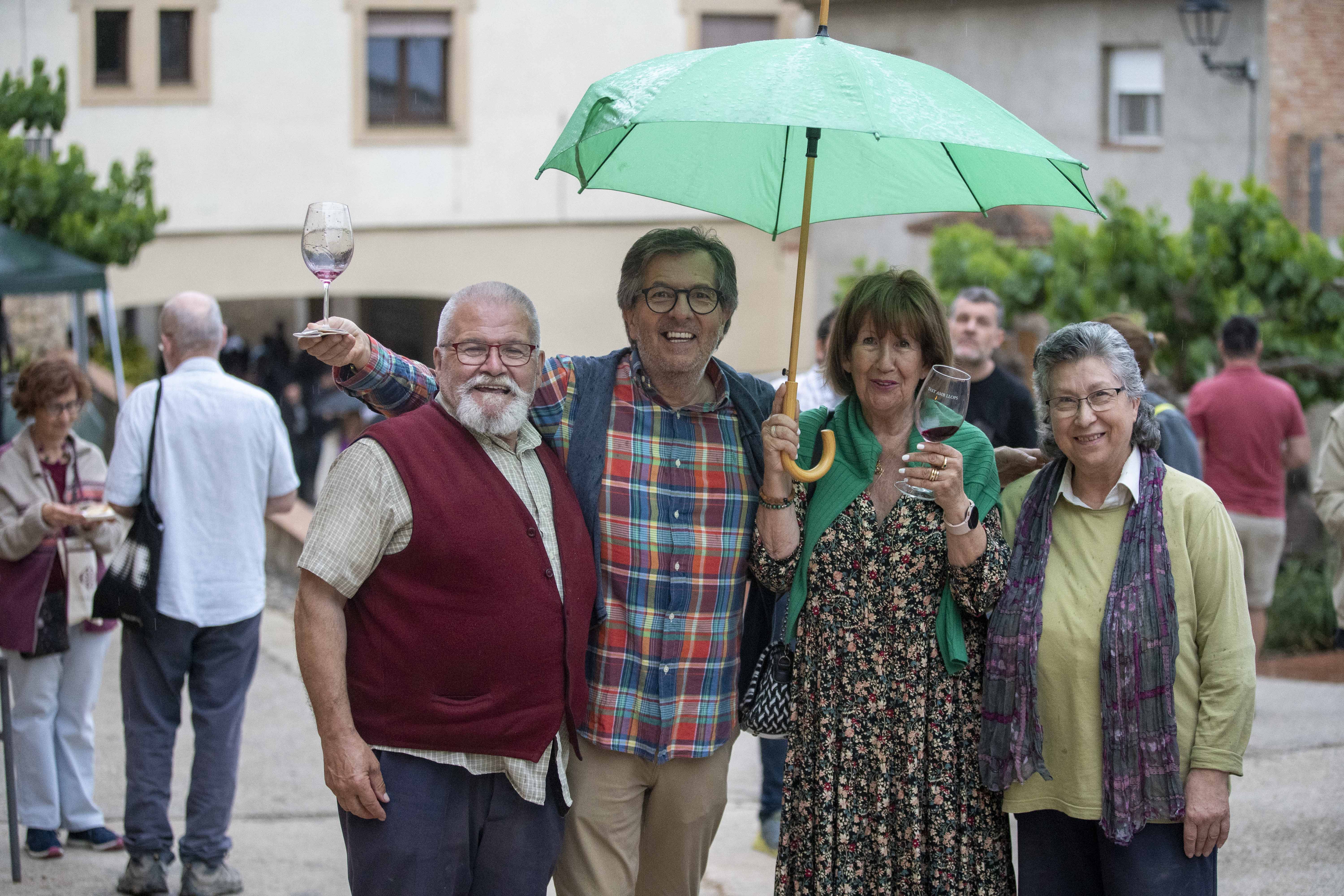 Tast amb llops 29 04 23 300423 259