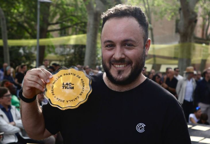 Jon Garcia, de Joncake, ha ganado el premio al mejor pastel de queso catalán