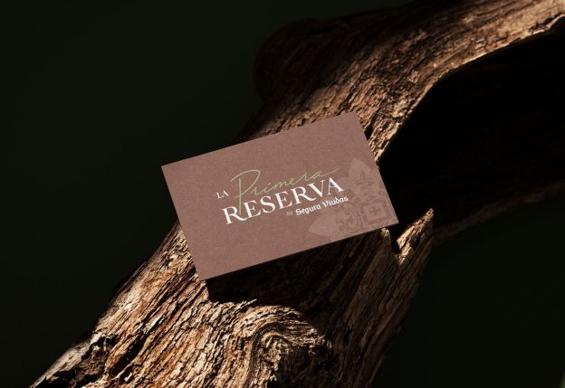 Tarjeta de Primera Reserva Tarjeta de Primera Reserva