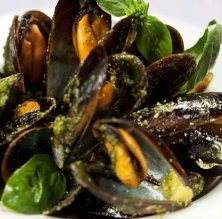 Mejillones con pesto