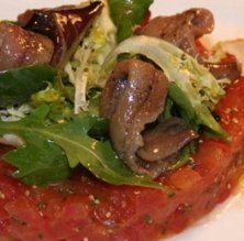 Tartar de tomate con anchoas de l'Escala