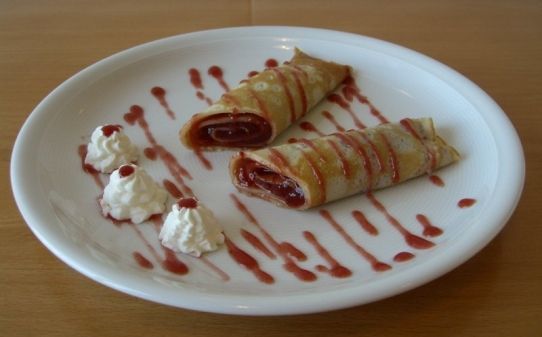 Creps de fresa y café