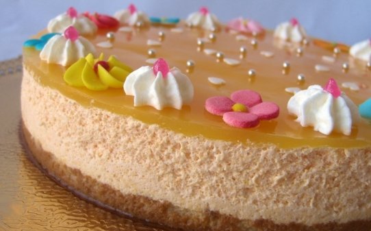 Pastel de mousse de mandarina