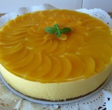 Pastel de mousse de melocotón