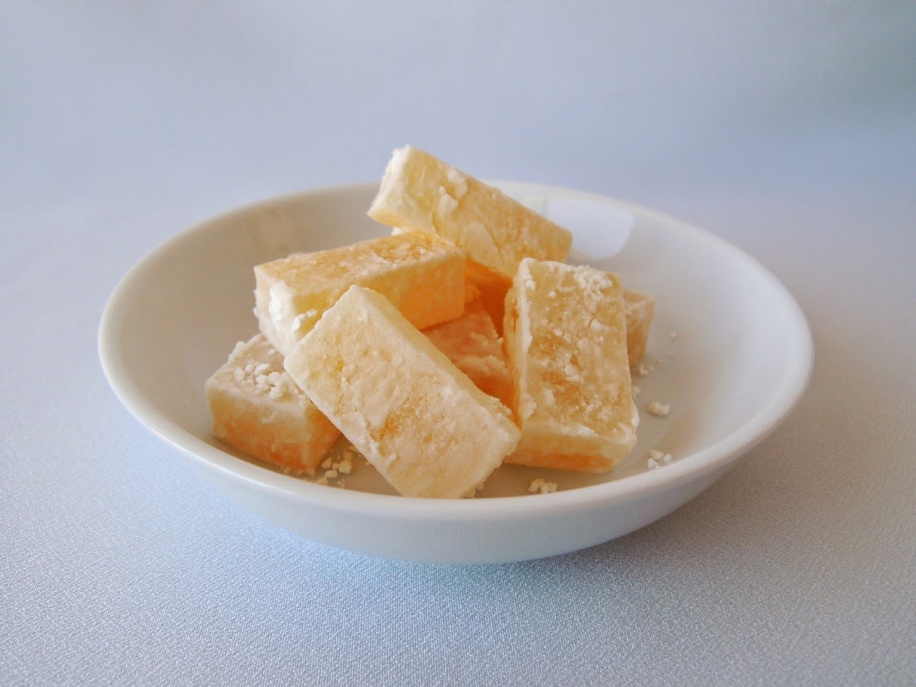 Falso lokum de fruta de la pasión