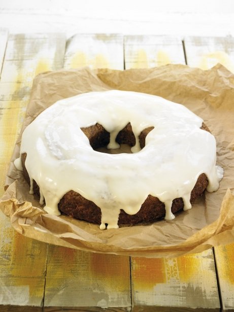 Pastel de zanahoria y nueces