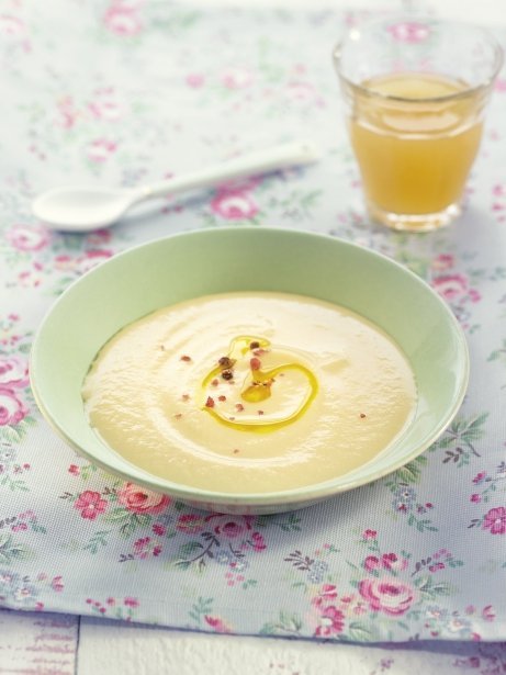 Crema de coliflor con un toque de jengibre