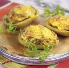 Patates farcides de botifarra amb allioli