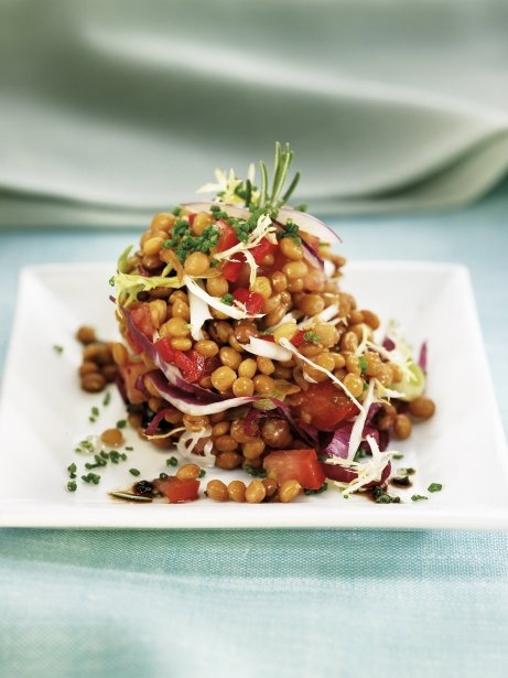 Ensalada de lentejas con endibia roja